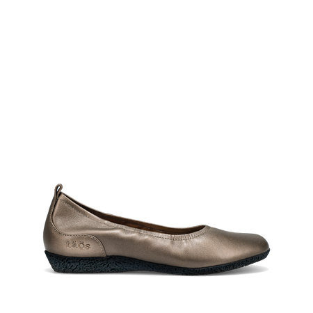 Women's Casual Shoes