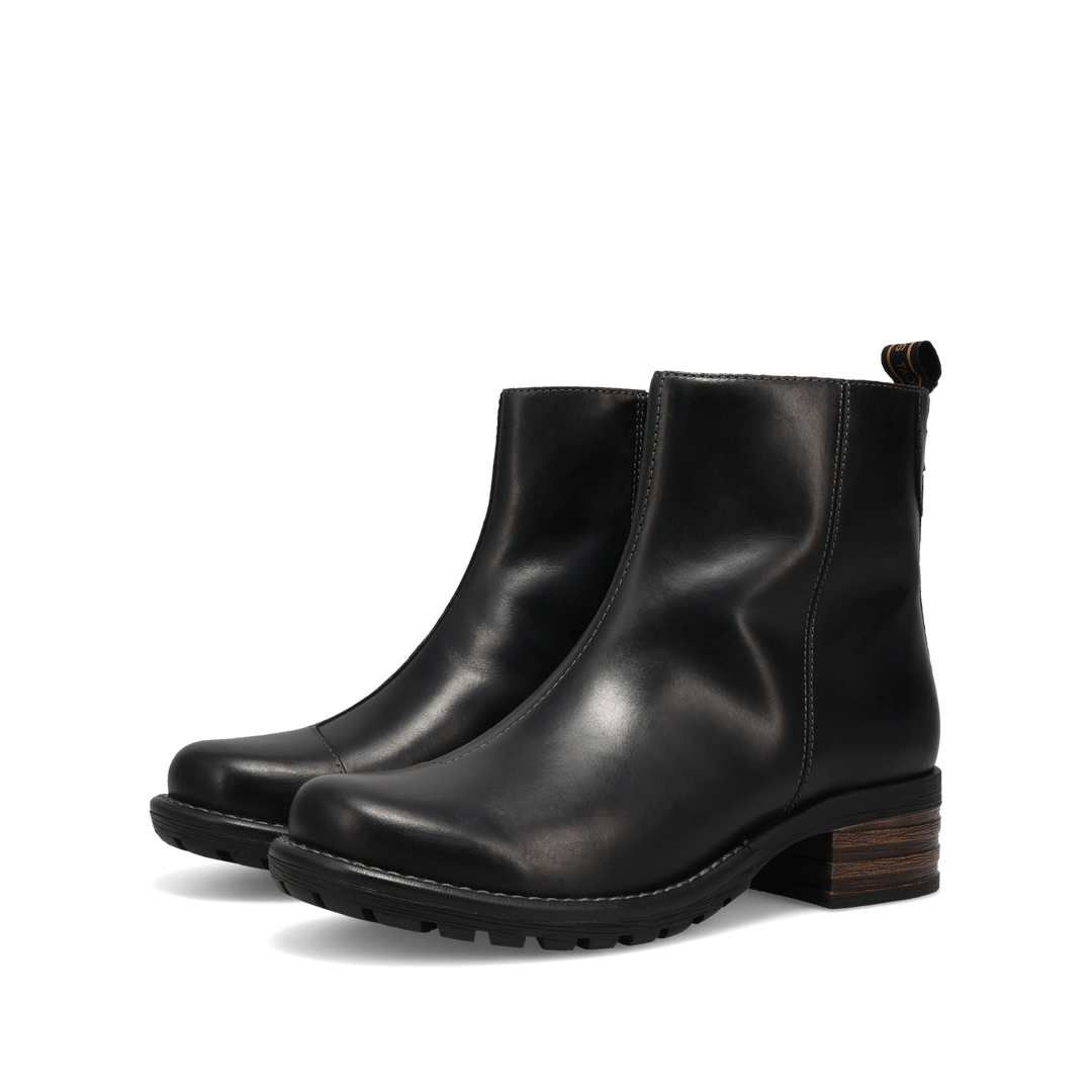 Pair Image of Uptown Black 42