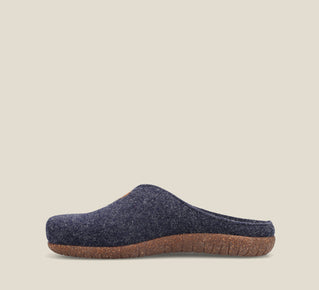 Load image into Gallery viewer, Instep of My Sweet Wool Navy Wool clog with featuring a removable footbed with arch &amp; metatarsal support, &amp; TR outsole 36
