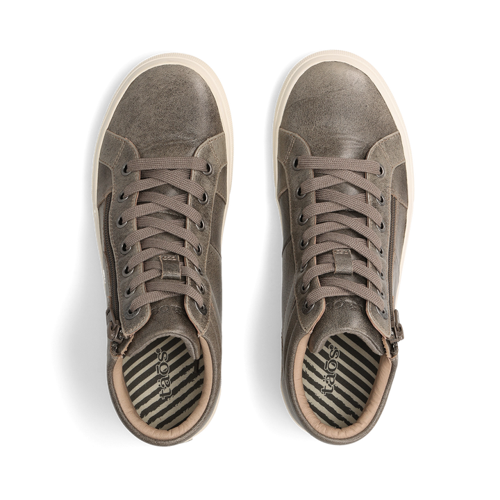 Top down Image of Winner Olive Fatigue Size 9