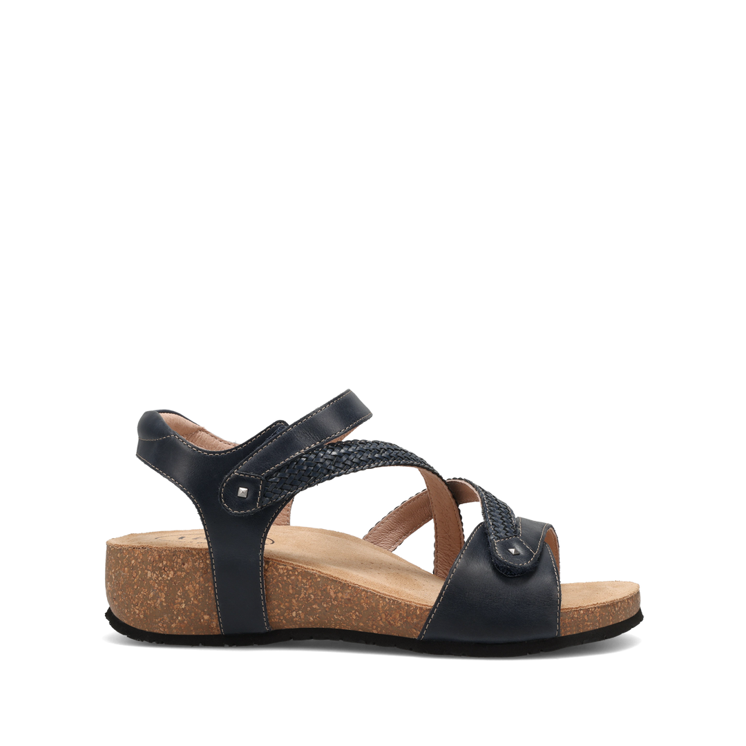 Outside Image of Zanzibar Navy 37