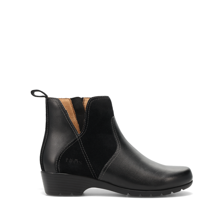 Outside image of Edition Black/Black Suede Size 6