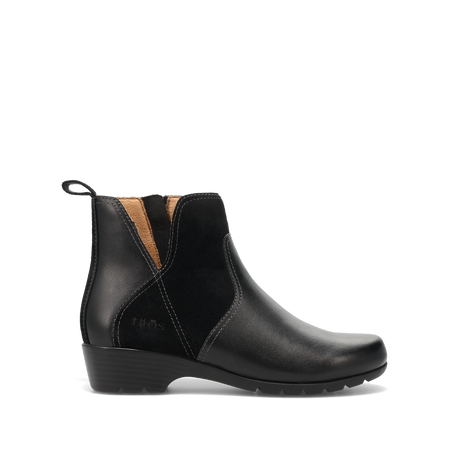 Outside image of Edition Black/Black Suede Size 6