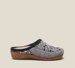 Load image into Gallery viewer, Outside Angle of Woolderness 2 Grey Spanish Clogs with , V-gore at the topline for adjustibility, faux fur lining,removable footbed, &amp;rubber outsole 36

