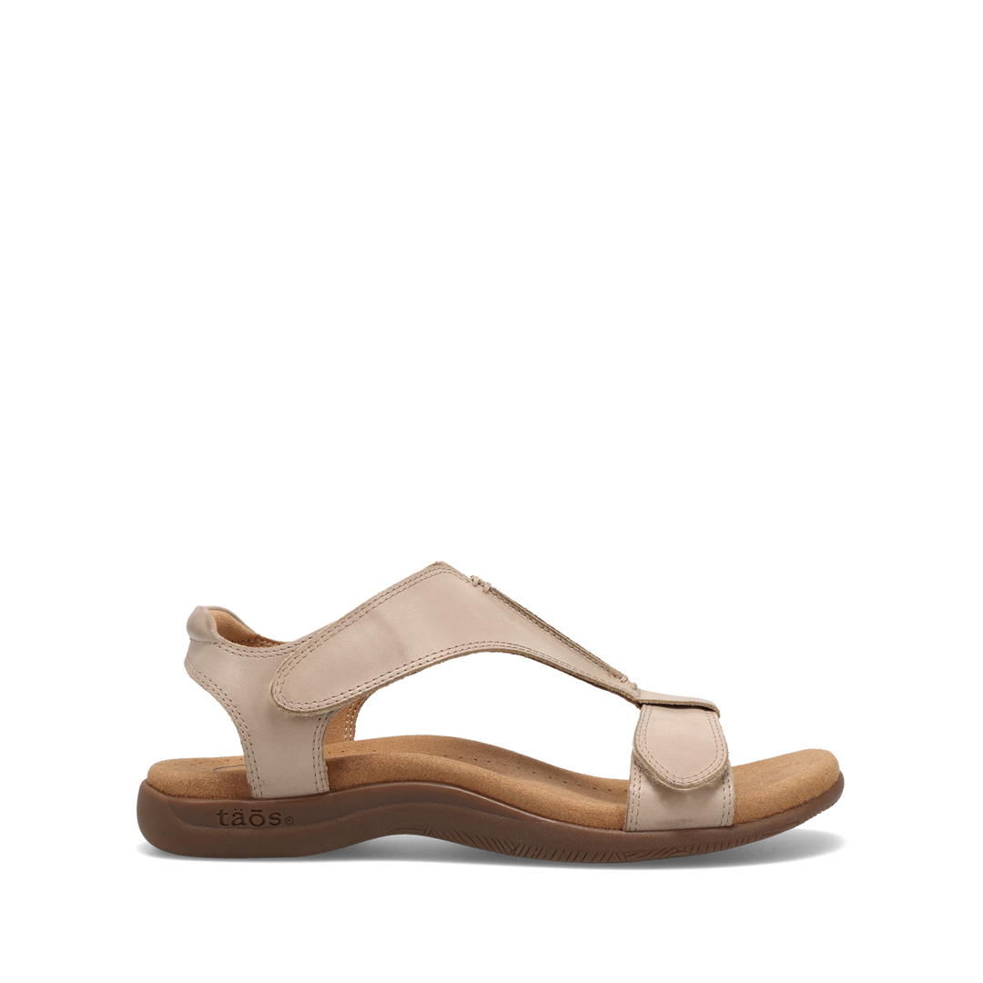 Outside Image of The Show Oat 9