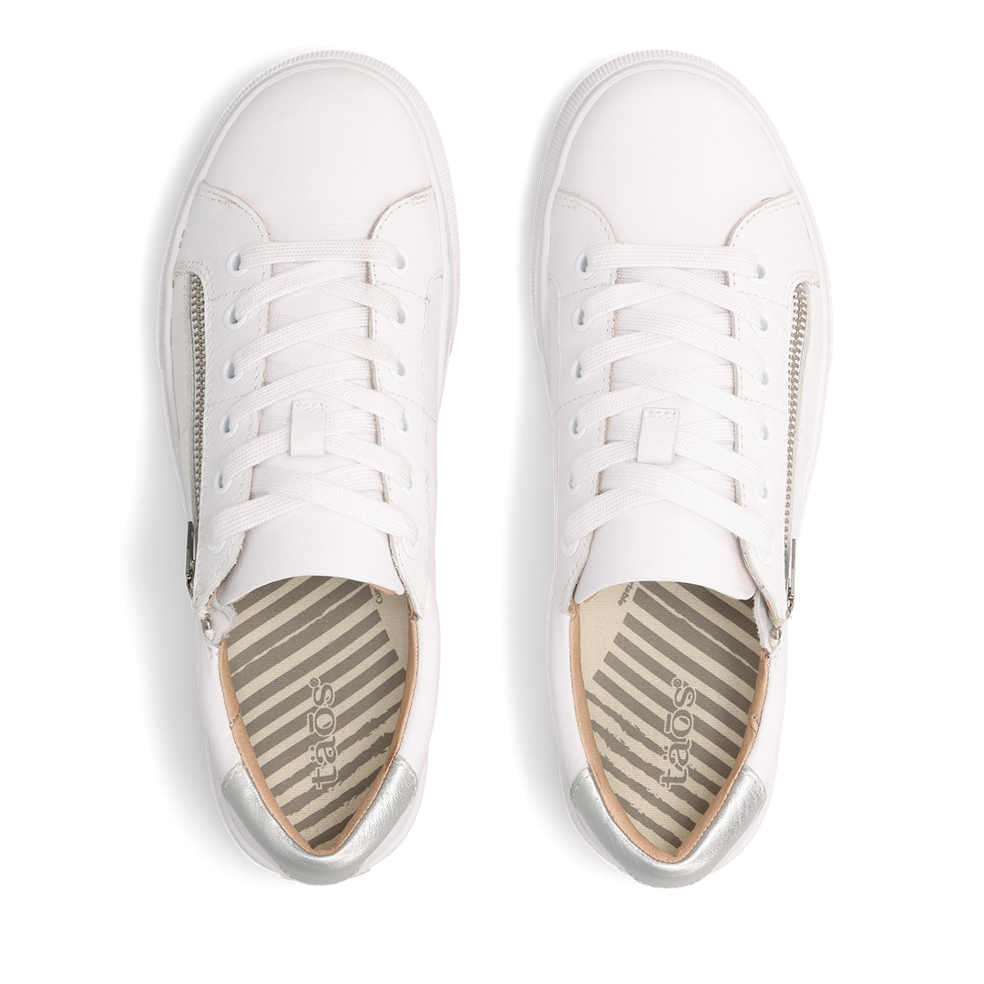Top down Image of Z Soul Lux White/Silver Size 6.5