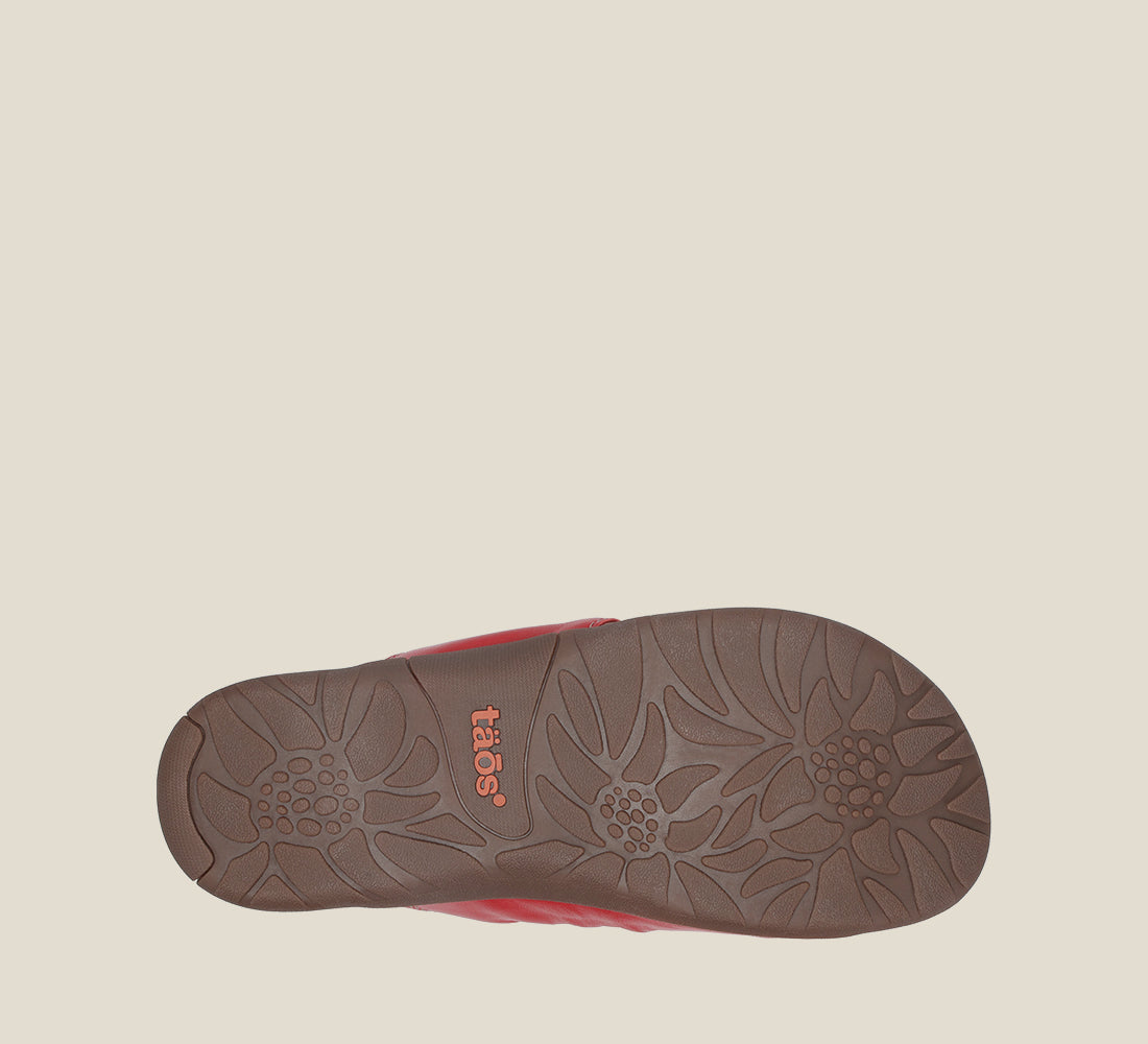 Outsole Angle of Gift 2 Red leather sandal with microfiber footbed and rubber outsole