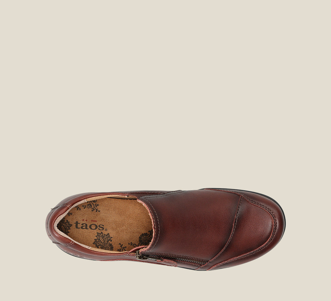Top image of Character Whiskey leather casual shoe with outside zipper.