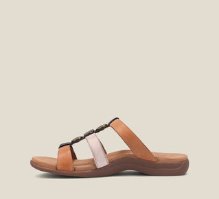 Load image into Gallery viewer, Side image of Prize 4 Tan Multi Sandals Size 6
